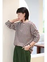 ブルーとホワイトのストライプのラフな重ね着用ラウンドネックTシャツ【女性用・秋季向け・極上の柔らかさ】