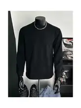 アメリカンスタイルの長袖Tシャツ【クルーネック・コットン・フィット感のあるデザイン・春秋用】