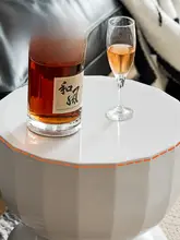 小型ナイトテーブル リビング 用途 現代的 シンプル 高級感