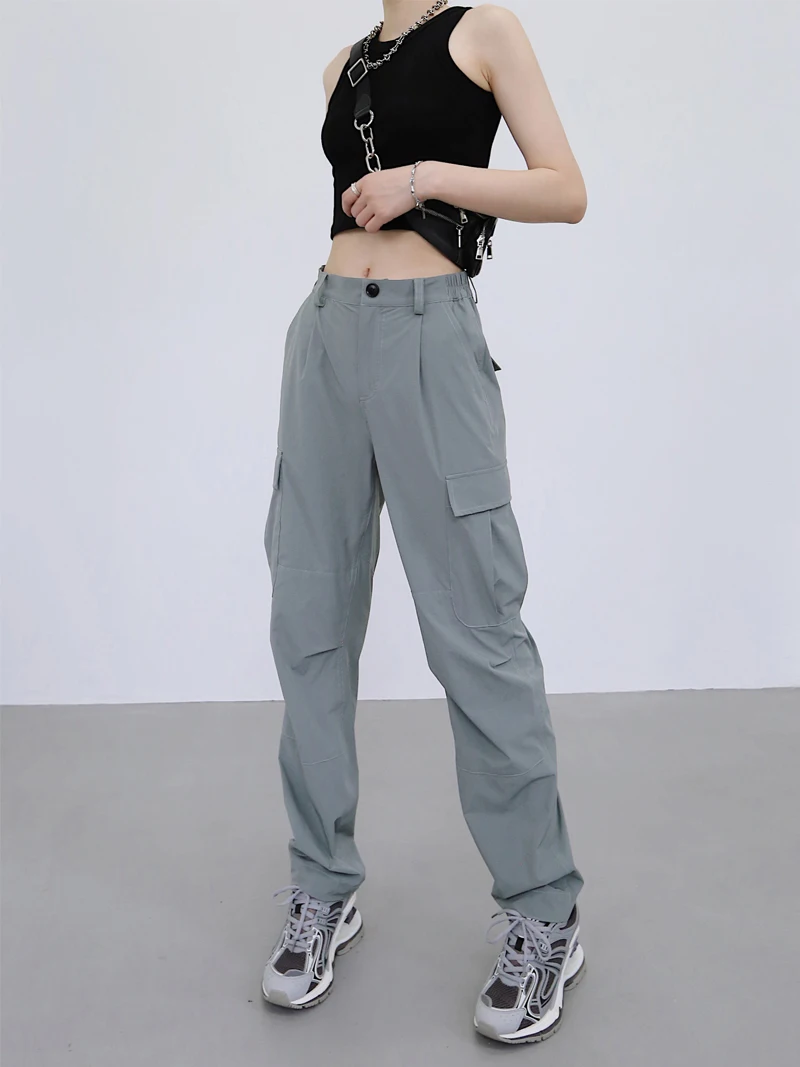 カーゴパンツ メンズ コーデ 完全ガイド｜通勤・レジャーに活かす実用性とスタイルのバランス