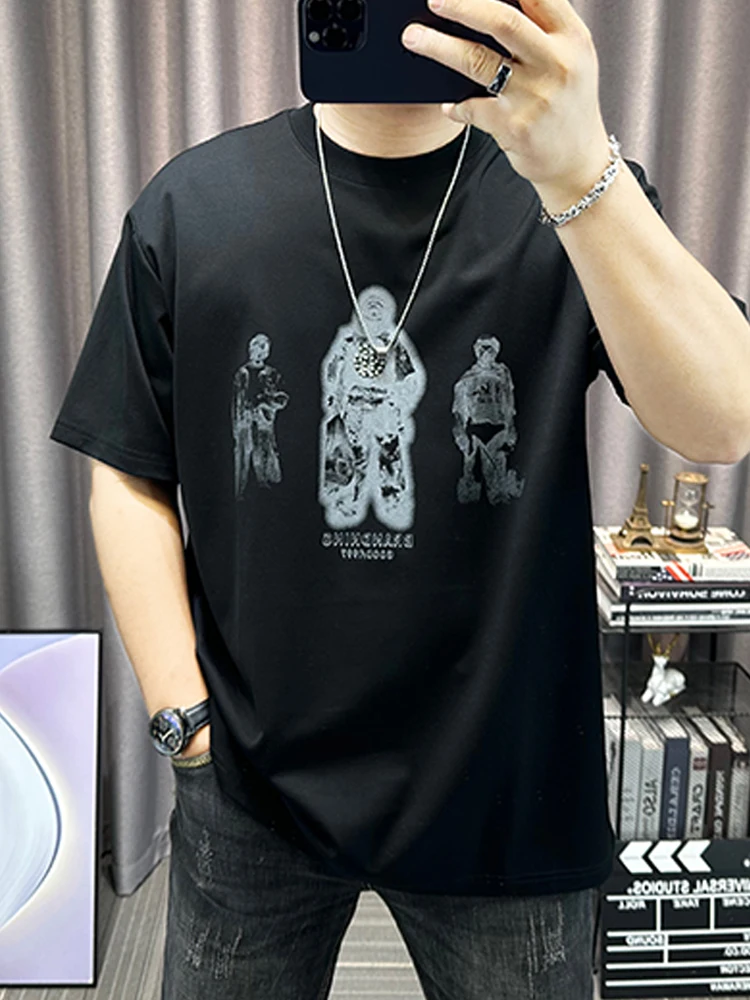 アニメキャラTシャツを着るなら、どうやってコーデを組むべき？