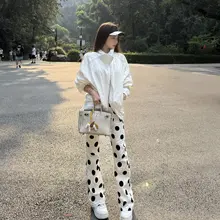 白色抽绳ジャケット【秋季用・ゆったりフィット・カジュアル・女性用】