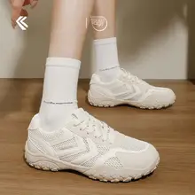 通気性のある女性用ランニングシューズ【軽量・アウトドア・ハイキング用】