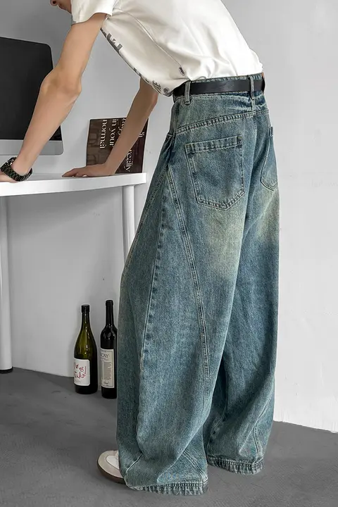 メンズワイドレッグデニムパンツ【フレアデザイン・ルーズフィット・ウォッシュ加工】（セットアップ対応）