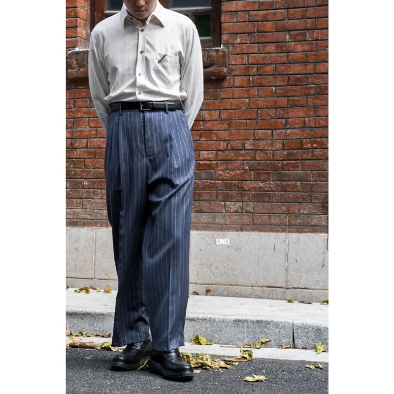 70年代メンズファッションの魂を纏う、今でも着られるワイドレッグパンツは？