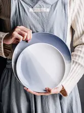 おしゃれな陶製プレート【円形・多用途・食卓用・洋風】