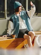 男女兼用 ボーイフレンドスタイルの冬用ジャケット【加熱裏地・ゆったりしたシルエット】