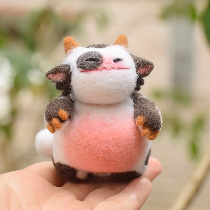 ピンクドラゴンは新年に贈る手作りぬいぐるみキットとしての実用性とは