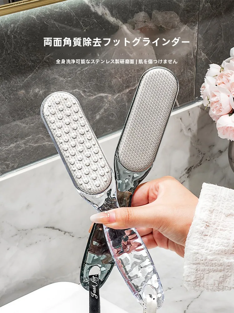足の角質を取り除くのに、どのアイテムが本当に効果的なのか？
