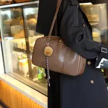 ボストンスタイルの本革ショルダーバッグ【レトロ・通勤用・牛革製】