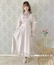 可愛らしいリボン付きレースデザインのウエスト絞りチュールワンピース