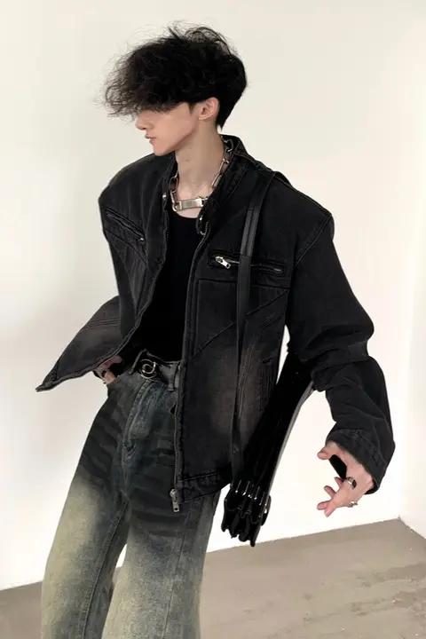 デザイン性の高いパッド付きデニムジャケット【ヴィンテージ仕上げ・ショート丈・男女兼用】
