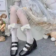 ロリータ風 レース付きバラ柄ソックス【甘い少女向け・パールチェーン・リボン装飾・透かしデザイン】