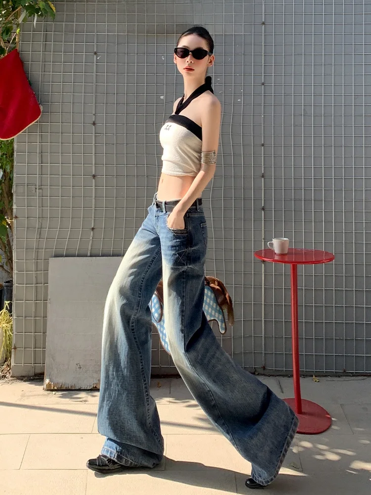 ヴィンテージ風ローライズストレートジーンズ：女性向けハイストリートスタイルのスリムフィット実用性解析