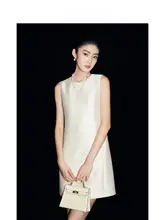 真丝小香风スカートと外套のコーディネート【白色・軽やかで上品・シルクとウール】（セットアップ対応）
