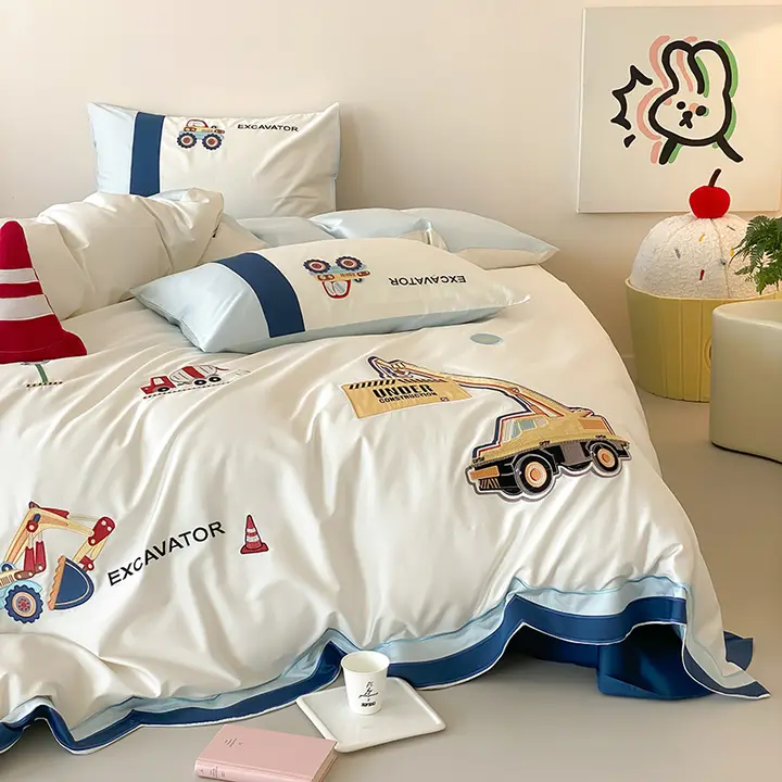 可愛いデザインの長綿製4点セット・カートゥーンの掘削機刺繍入り布団カバー【子供用・純綿】（セットアップ対応）