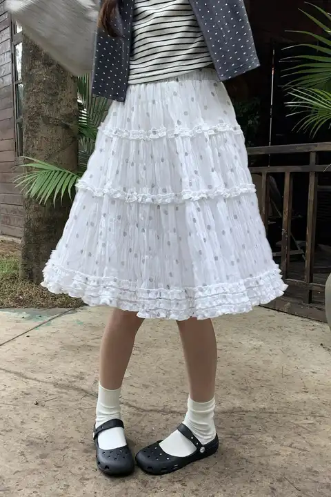 ミモレ丈 フレアスカート レディース 水玉 フリル ゆったり 韓流 きれいめ 上品 着回し 夏 「hollyii」