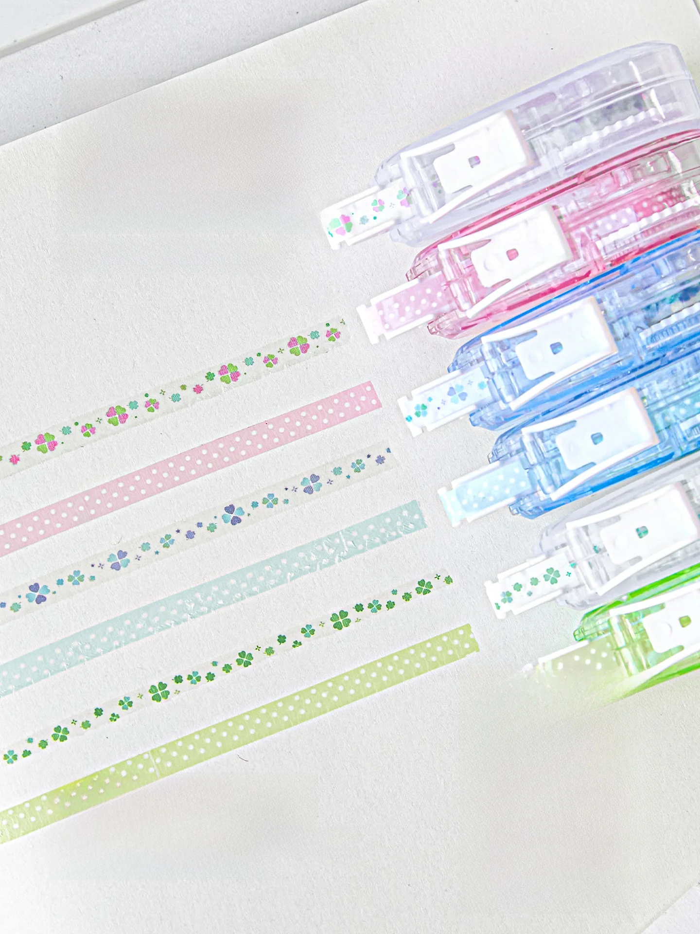 PDFマーカーの色をどう選ぶ？花びらデザインのマーキングテープが学生の日常を彩る理由