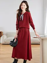 秋冬用ニットドレス【スカーフデザイン・小さな襟付き・セーターとスカートの2点コーディネート】（セットアップ対応）