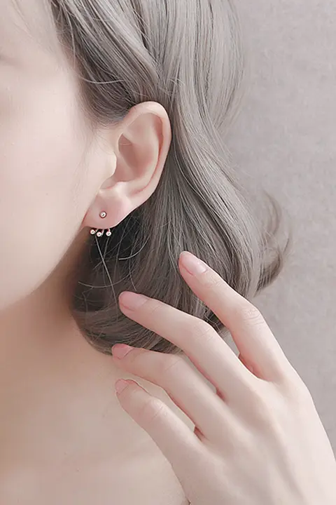 S925純銀のアシンメトリーイヤリング【ユニセックス・シンプル・トレンドデザイン・ブラックビーズ】