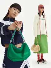 オリジナルデザインのファッションショルダーバッグ【毛糸・秋冬用・女性向け】