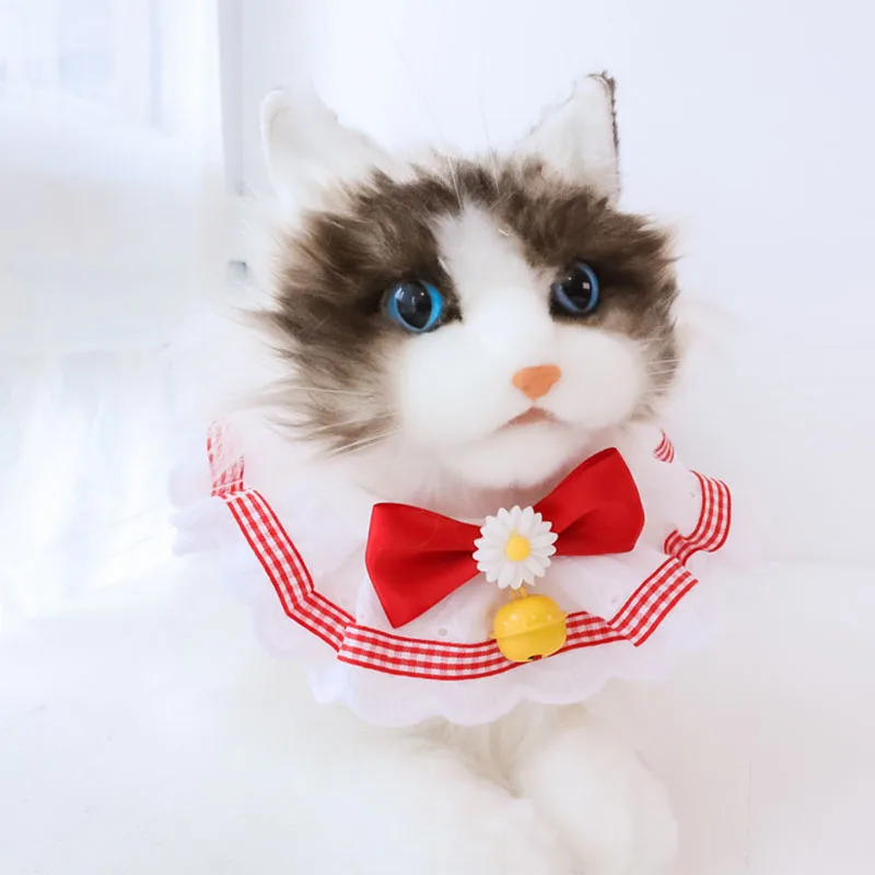 可愛い猫・犬用レースネックカラー：プリンセスデザインとベル付きの魅力