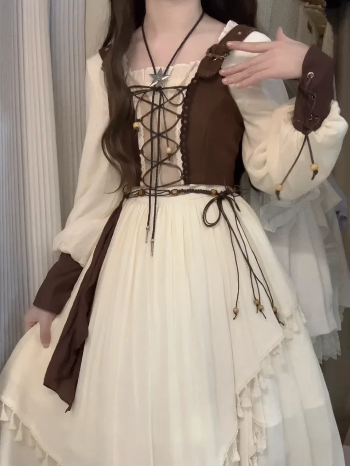 オリジナルデザインの流浪の魔女風ワンピース【ハロウィン・ロリータ・秋冬・廃墟風】