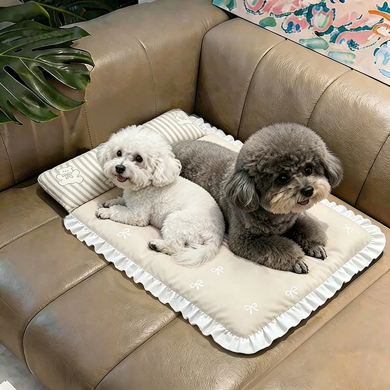可愛いデザインの犬用クールマット：夏用の涼しさを実現するソファ対応マット