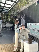 通勤スタイル 白色ストレートロングスカート【スリムなシルエット・黒色ハイウエストミニスカート】（セットアップ対応）