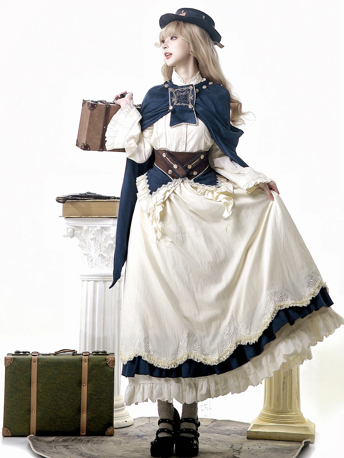 ロリタファッションと古着オキドキの境界を越える、『晨雾海岸』のビンテージスタイルは今、どう選ぶべきか？