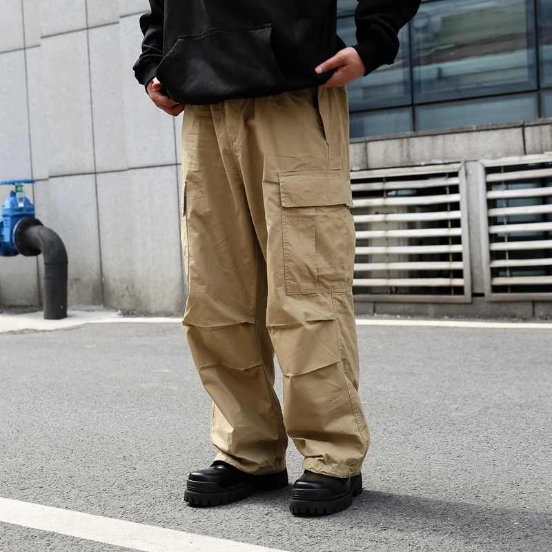 ストレートタイプのカーゴパンツは、本当に「選ぶべき」なのか？