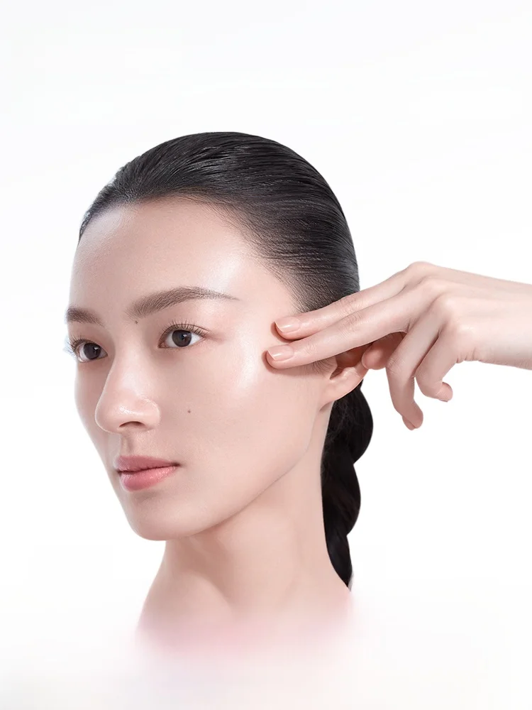 丸美青春丝滑焕亮面膜：日常保湿中的抗酸化与肤质修复解决方案