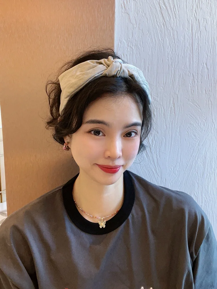 お宮参り ヘアバンド おすすめ：ブラックリボンヘアバンド【布素材・韓国風・小顔効果】