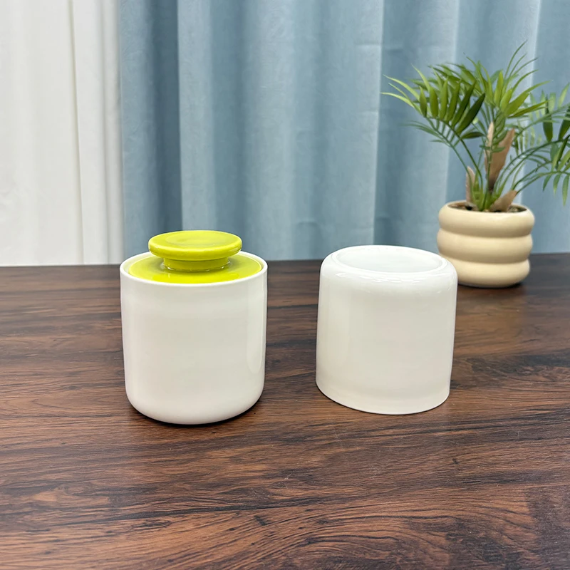 白色陶製スープボウルカバー付き一人用中華風高形状容器の実用性と保存性能