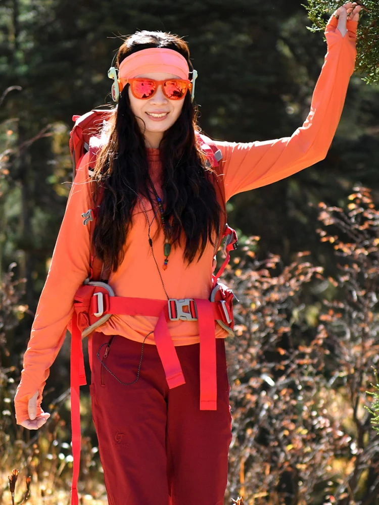 低山登山で汗をかきながらも快適に過ごすには？長袖Tシャツの選び方を徹底解説