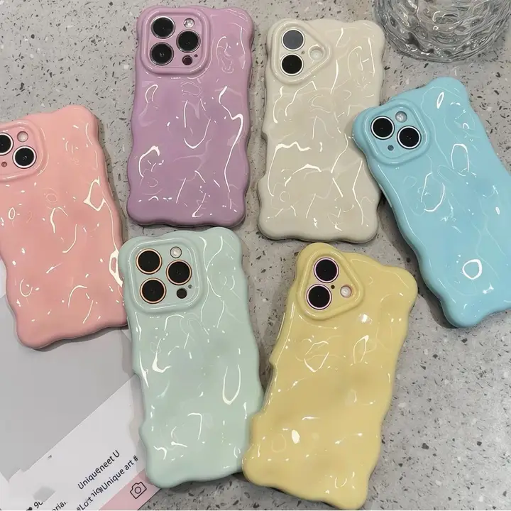シンプルで優しいデザインのスマートフォンケース【iPhone対応・シリコン製・耐衝撃】