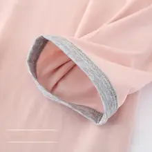 春秋に最適なレディース長袖Tシャツ【コットン製・シンプルデザイン・ルームウェア】