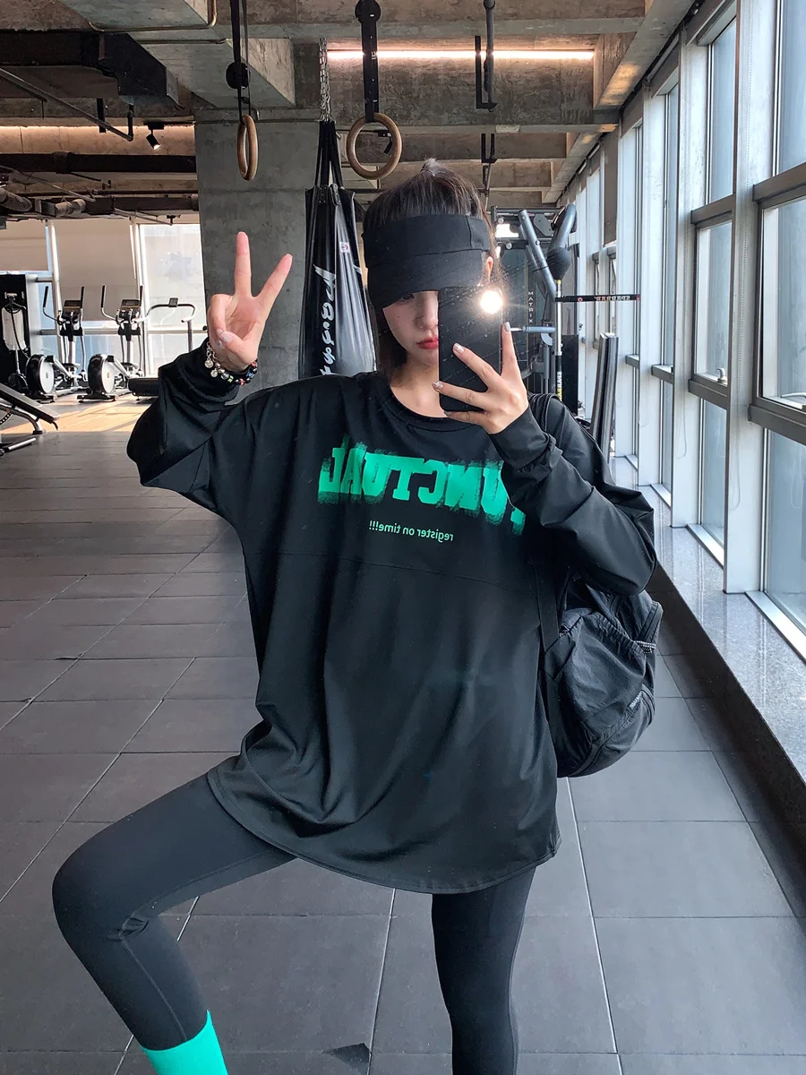 ランニングTシャツを買うときに迷うのは、本当にどんな素材がいいの？
