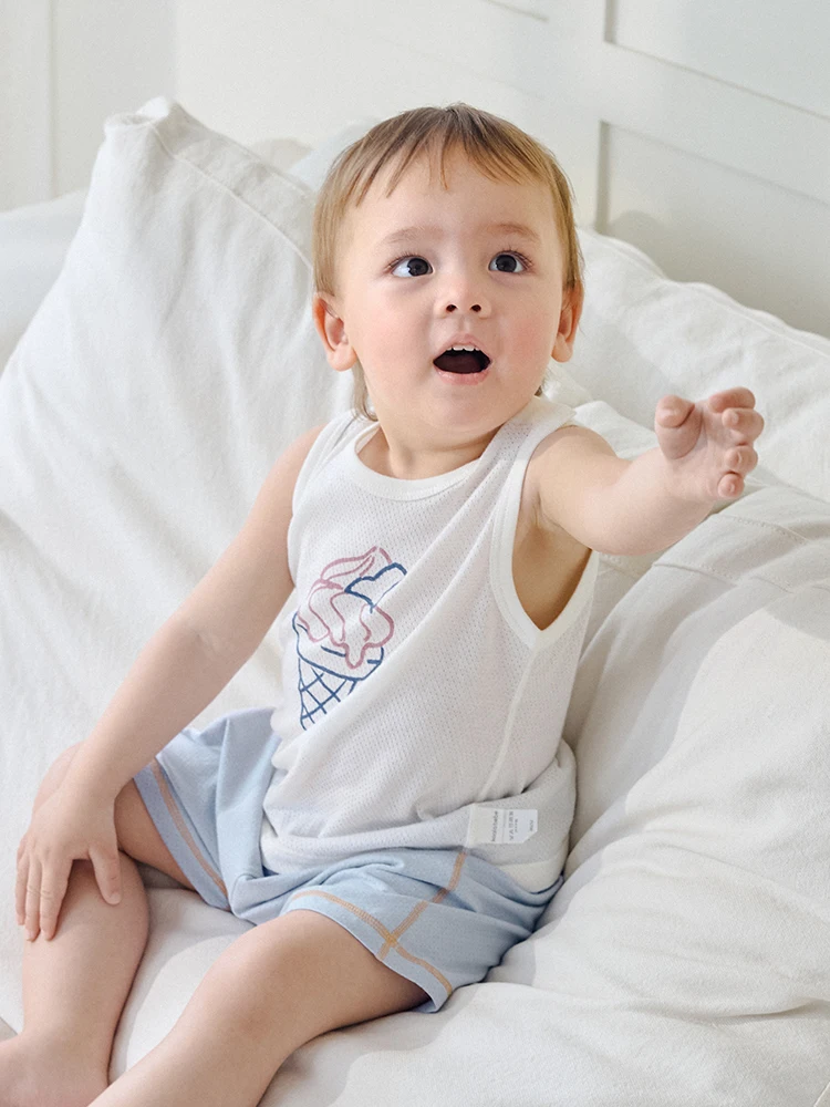 考拉鼻鼻ノースリーブTシャツ：赤ちゃんサイズ選びで注意すべきポイント