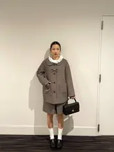 グレーとブラウンのウール混紡ドールカラーリボン付きロングコート