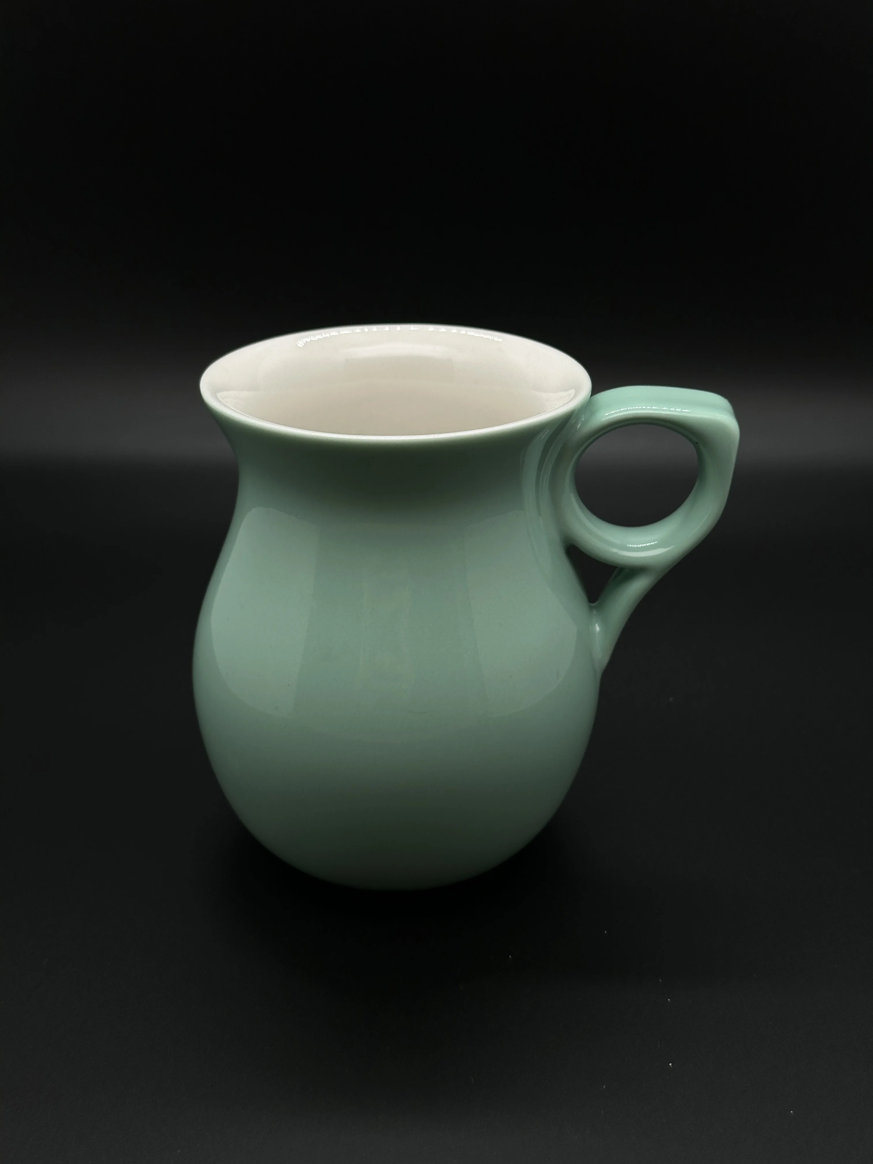 タンブラーをコーヒーに使うなら、どんなものにすべき？
