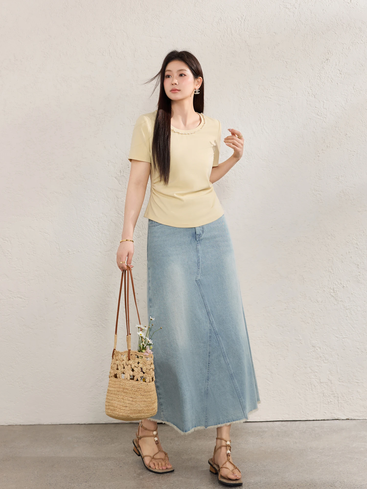 マッシュショート 丸顔 ぽっちゃり で失敗しないファッションは？