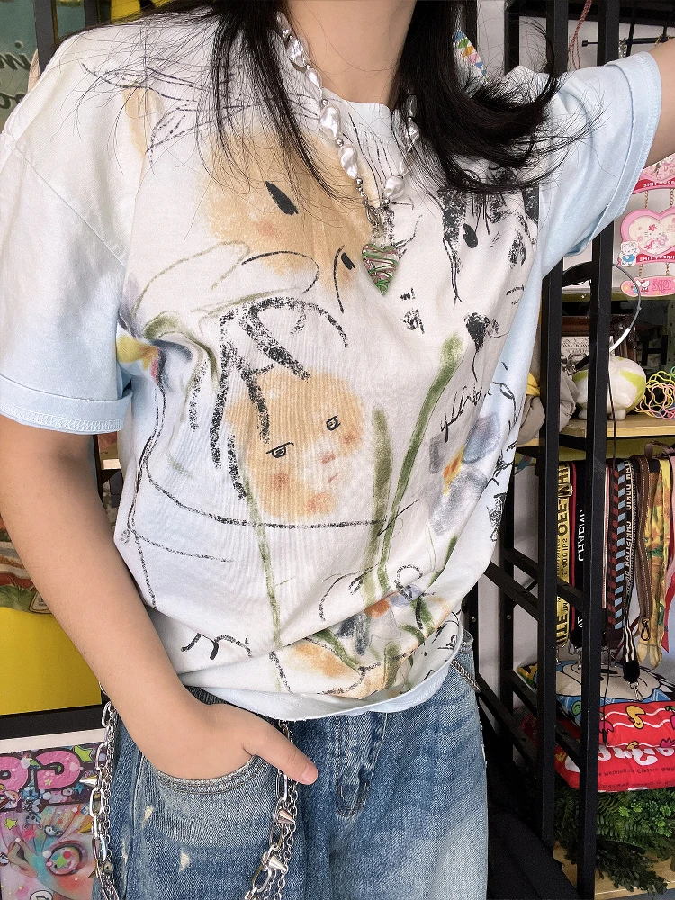 タートルネックTシャツはどんなもの？通勤・リラックスシーンでどう活用する？