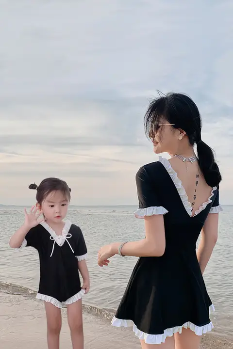 親子用水着【母娘お揃い・スカートスタイル・女の子用・大きいサイズ・プリンセスデザイン】