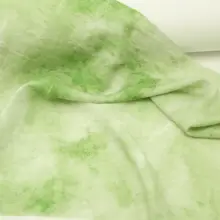 草緑色の水墨染めシルク混布地【不規則なプリント・漢服および旗袍シャツ用】
