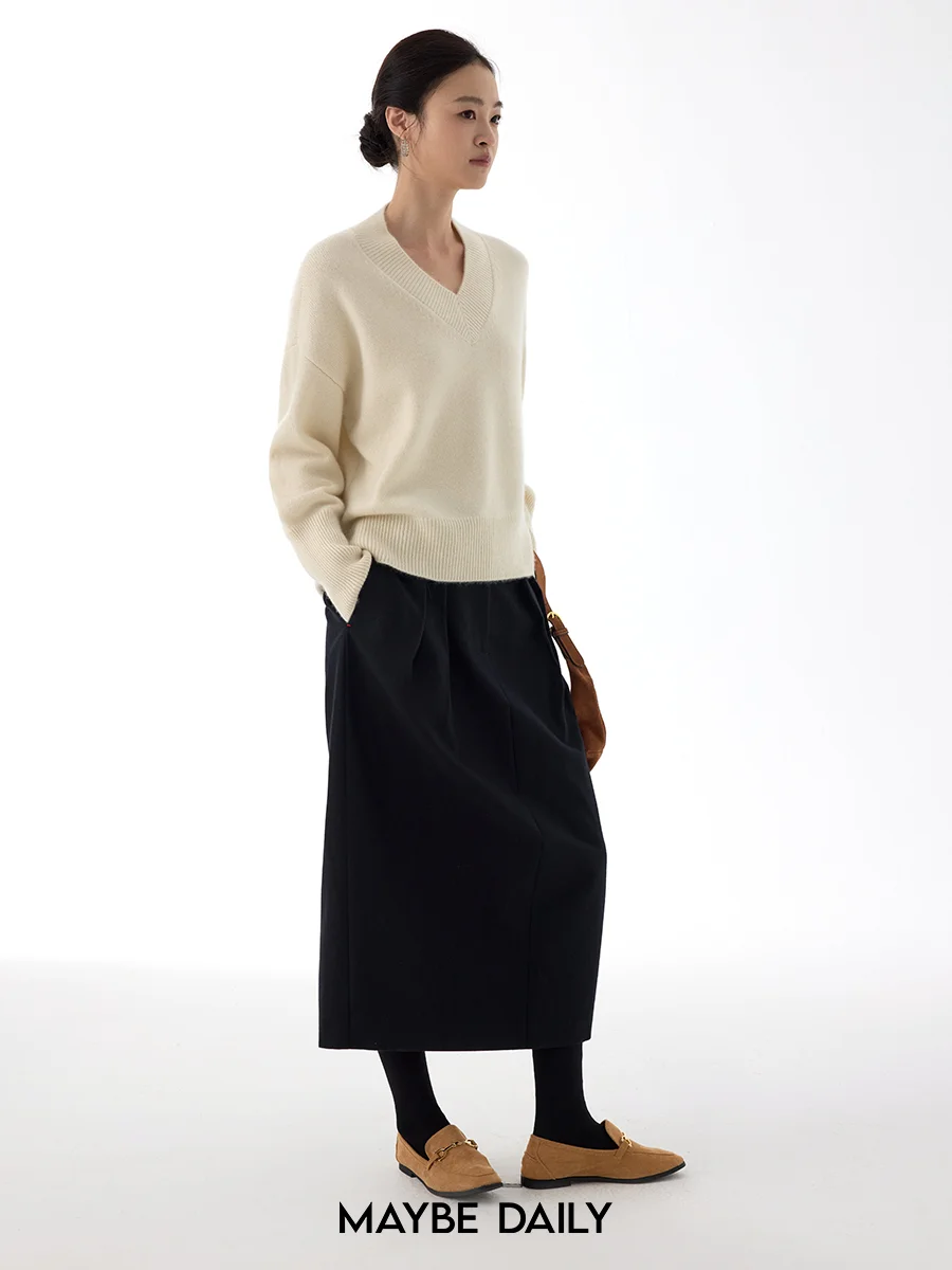 大人可愛い服 50代コーデ｜心地よい柔らかさで実現する、山羊绒ニットの選び方とコーデガイド