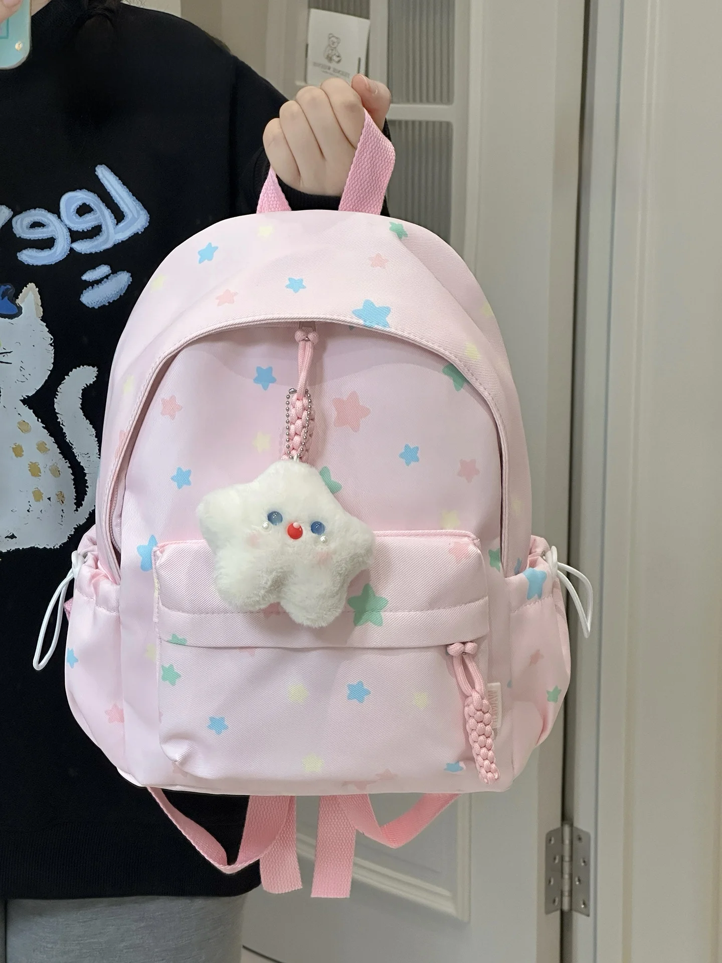 可愛い星柄リュック：青春少女風の軽量デザインが通学に最適