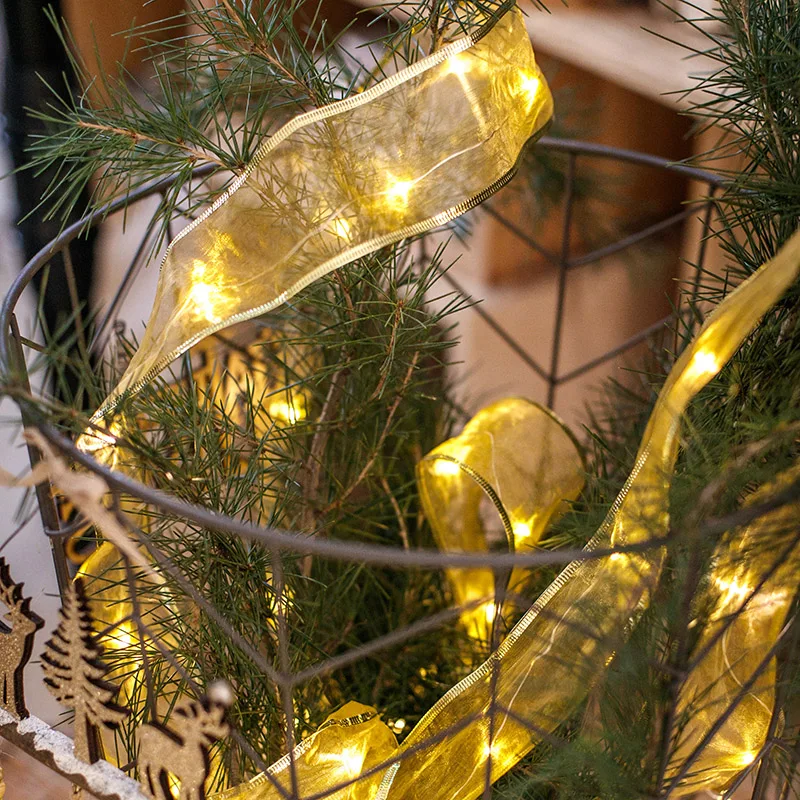 LEDテープライトを選ぶときに迷う？クリスマスリボンライトで家を彩るリアルな選び方