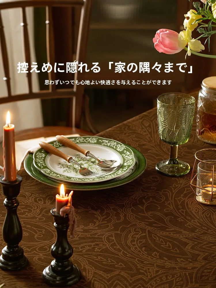 アメリカンスタイルのレトロテーブルクロス：軽防塵・高級感でリビングを彩る