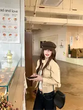 秋季にぴったりのラウンドネックスエードジャケット【女性用・カジュアル・ゆったりフィット・ショートデザイン】